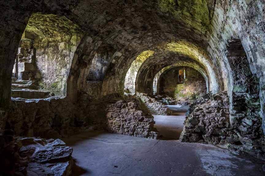 Keller und Lagerräume in Dirleton Castle