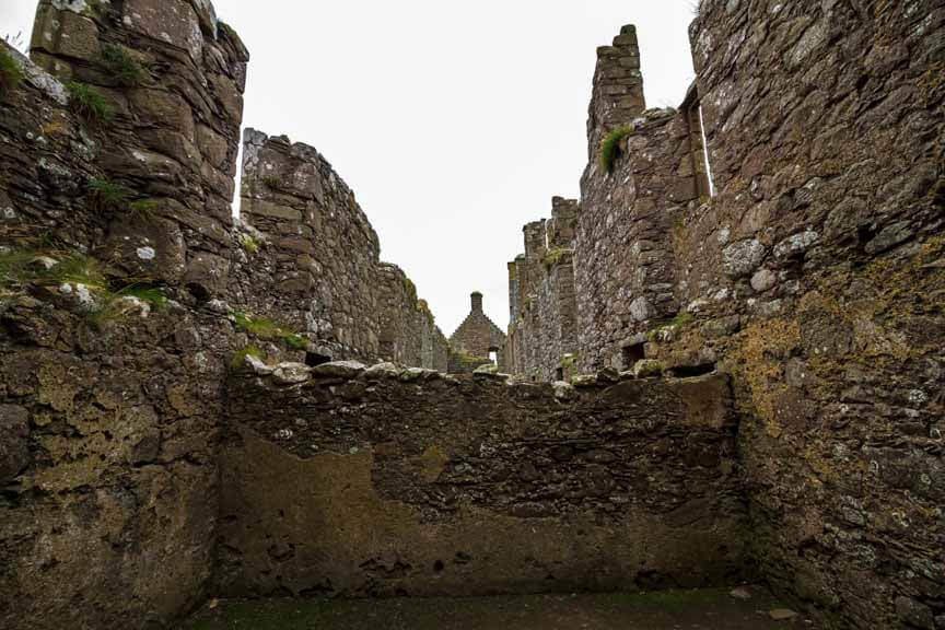 Überreste der Wohnräume in Dunnottar Castle