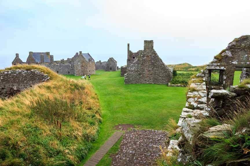 Gebäude innerhalb von Dunnottar Castle