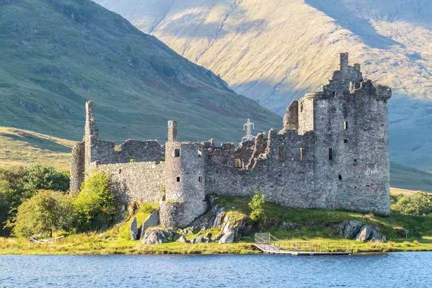 Kilchurn Castle am See Loch Awe