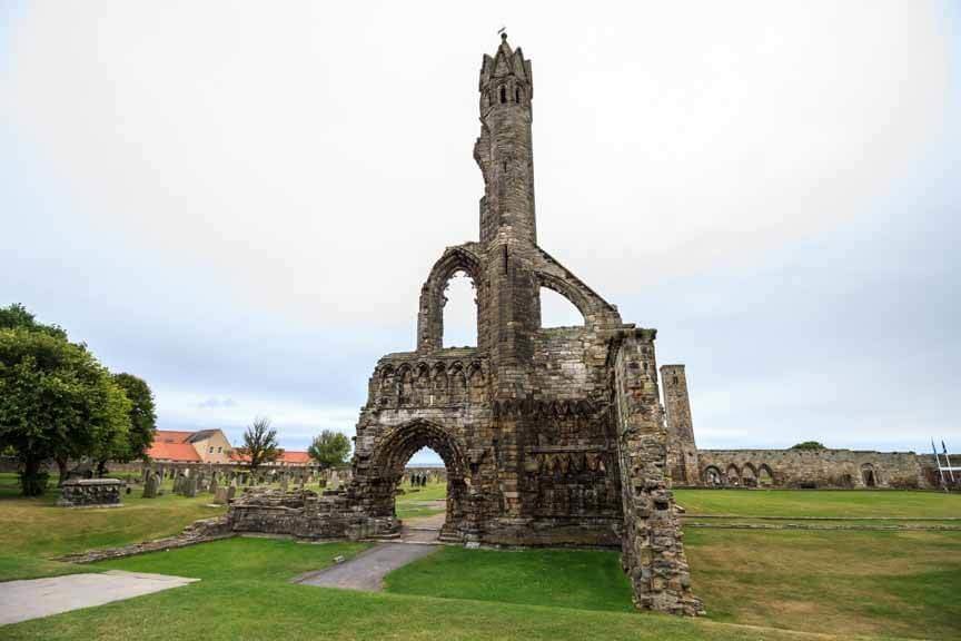 Portal von St. Andrews Cathedral