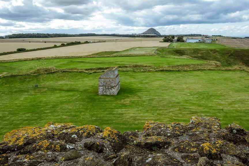Eulenhaus von Tantallon Castle